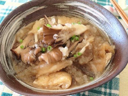 『全部入れて5分煮るだけ☆　舞茸と油揚げのみぞれ煮』