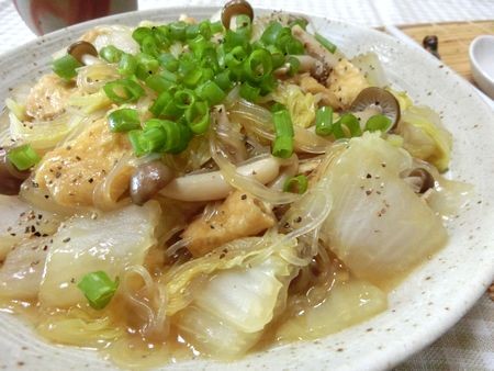 『15分煮るだけ☆　白菜と油揚げと春雨の中華煮』