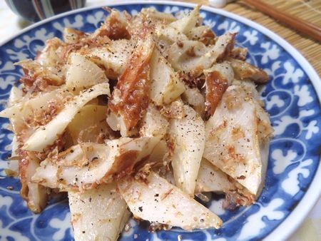 『大根が甘～い♪　そぎ切り大根とちくわのおかかポンマヨ炒め』