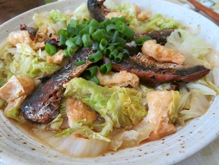 『全部入れて8分♪　水不使用☆　いわし缶と白菜の蒸し煮』