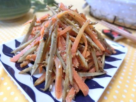 『ちょいピリ辛がウマ～ッ♪　ごぼうと人参のマヨネ―ズきんぴら』