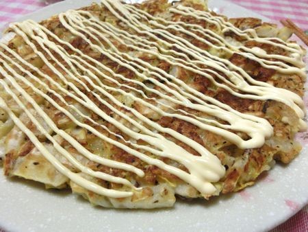 『ゆかりマヨがうまっ♪　片栗粉で白菜だけのゆかりお好み焼き』