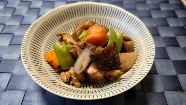 根菜たっぷり筑前煮