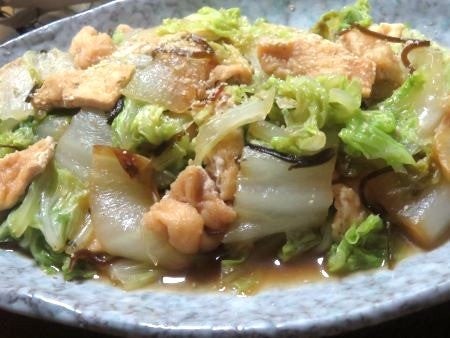 『水不使用☆　全部入れて10分♪　白菜と油揚げの蒸し煮』