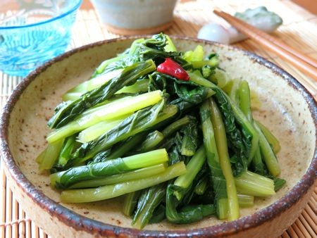 『やさしい野沢菜風♪　かぶの葉のピリ辛つゆ漬け』
