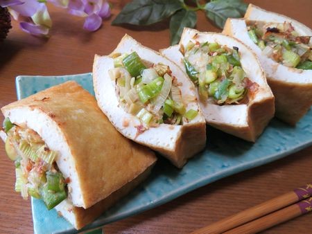 『仕上げはグリルでこんがり♪　厚揚げの味噌ねぎ詰め焼き』