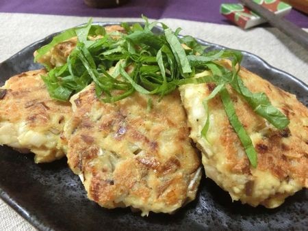 『厚揚げでボリュームアップ☆　舞茸と長ねぎ入りがんもどき』