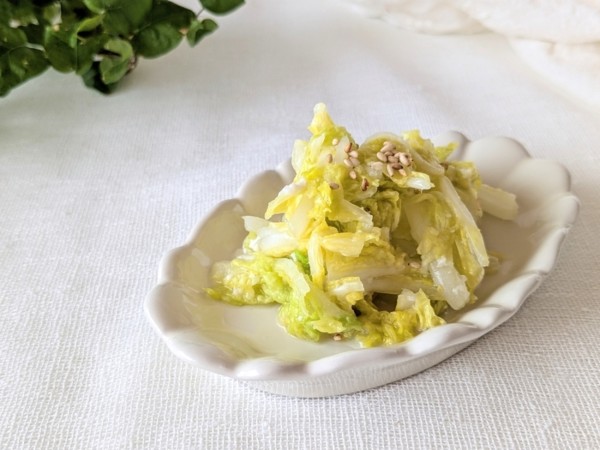 【美肌レシピ】お鍋の残りの白菜で♪『白菜の塩麹レモン浅漬け』の作り方 - 美肌Dish