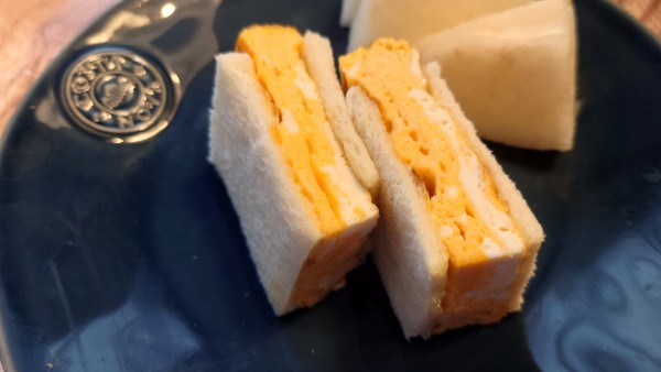 厚焼き玉子サンド