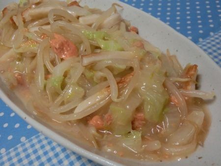 『冷蔵庫の残り物と豆乳で♪　お手軽コクうま☆ちゃんぽん』