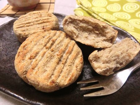『簡単ヘルシーおやつ☆　バナナとおからパウダーで月餅風』