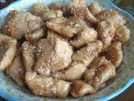 『覚えやすい比率で失敗知らず♪　鶏むね肉の甘辛ごま炒め』