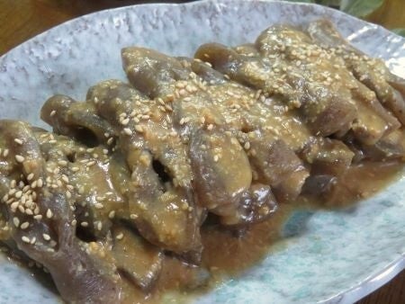 『しみしみ美味～い♪　手綱こんにゃくの甘味噌煮』