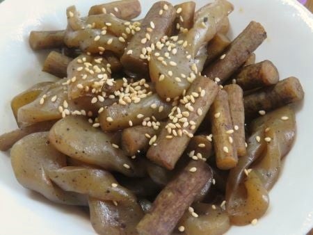 『5分煮で味しみ♪　ごぼうと手綱こんにゃくのうま醤油煮』