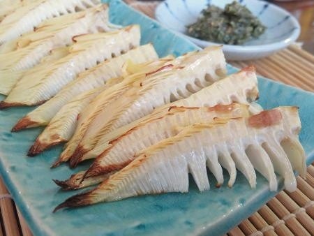 『たけのこのグリル　山椒味噌を添えて♪　』