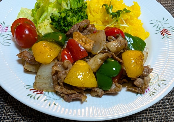 ミックススパイスがおすすめ☆牛肉と野菜のガラムマサラ炒め♪☆♪☆♪