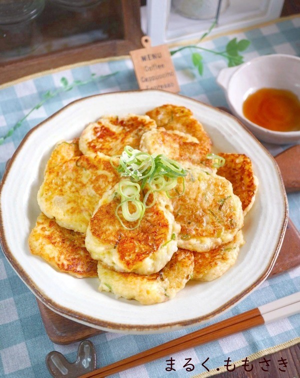 まるでたこ焼きの中身みたい♪ふんわり～はんぺんと長芋のお焼き