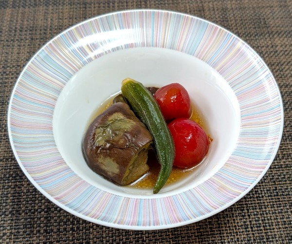 手軽でかんたん夏野菜のひやんやり冷やし鉢♪☆♪☆♪