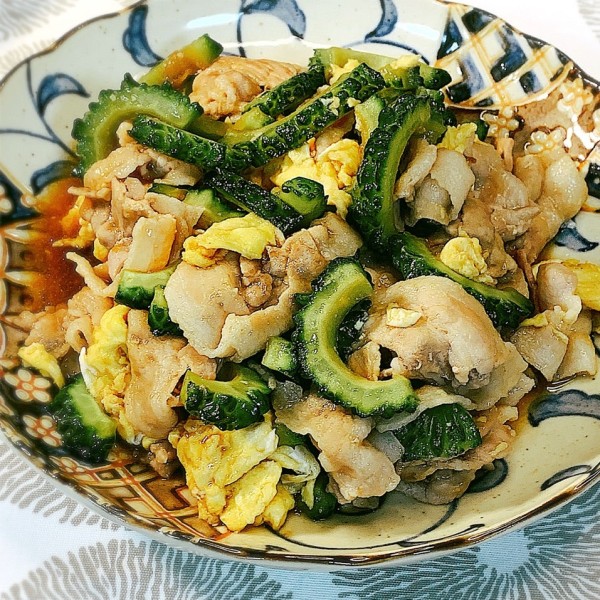 『【ゴーヤと豚バラ肉のオイスター炒め】  #夏野菜レシピ』