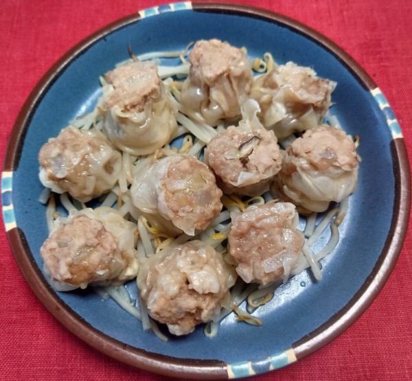 電子レンジ調理で、自家製肉シュウマイ