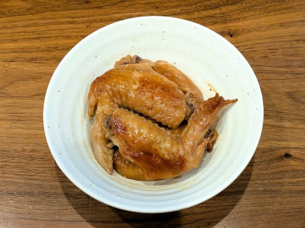 炊飯器におまかせ！ガリバタ手羽先｜ほったらかしでホロホロ旨い！