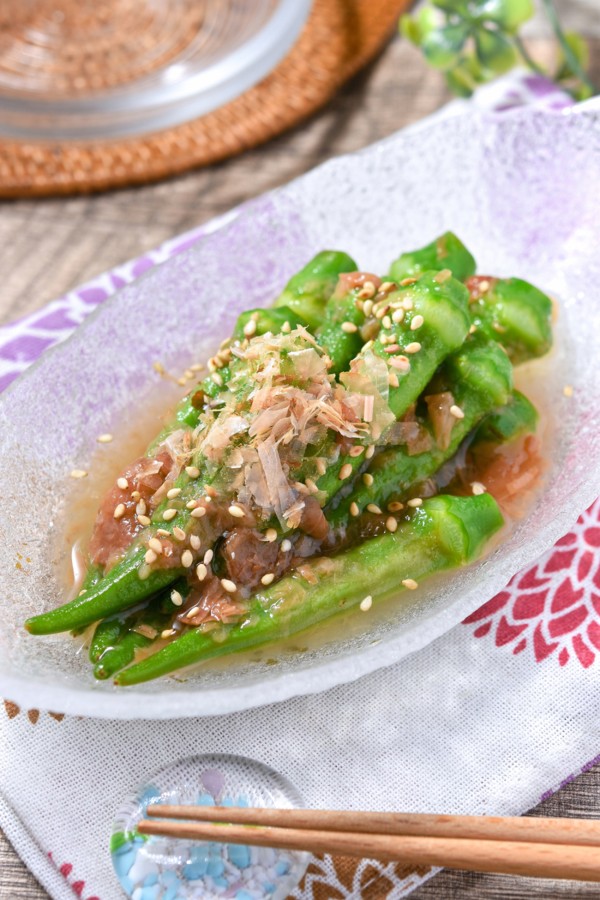 オクラの白だし梅ひたし│簡単作り置き副菜でさっぱり夏レシピ - すずめの食卓３６５日
