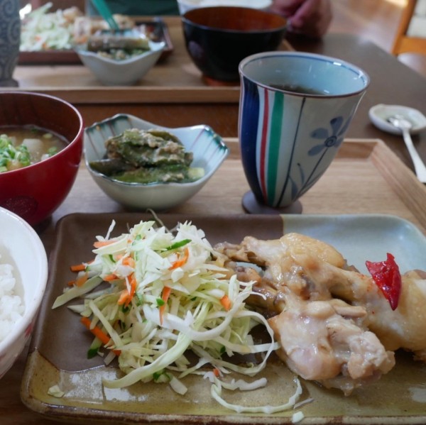 『手羽元カンタン酢煮、昨日の昼ごはん#本日のおうちごはん』