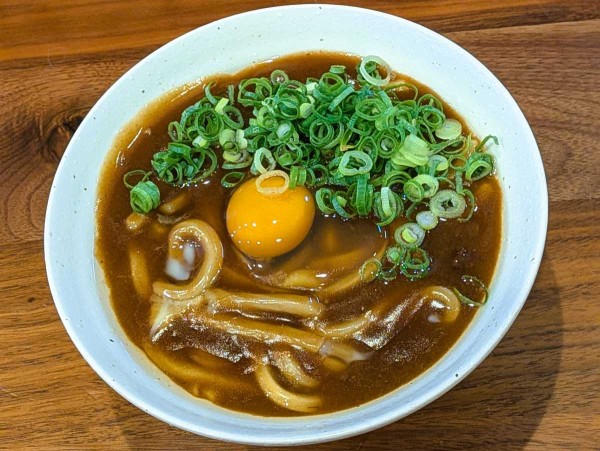 レトルトカレーで爆速！キャンプでも家でもカレーうどん！