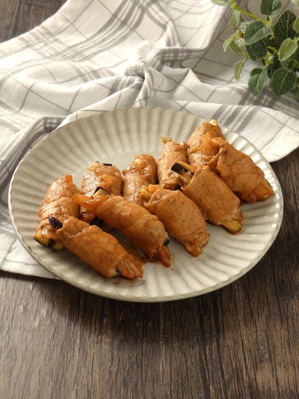 『おつまみにもぴったり！「豚肉のキムチ巻き」』