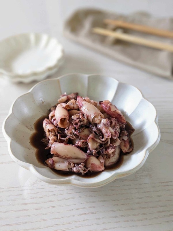 『【小イカの煮つけ】丸ごと煮ちゃうと美味しいよ。水いか編。』
