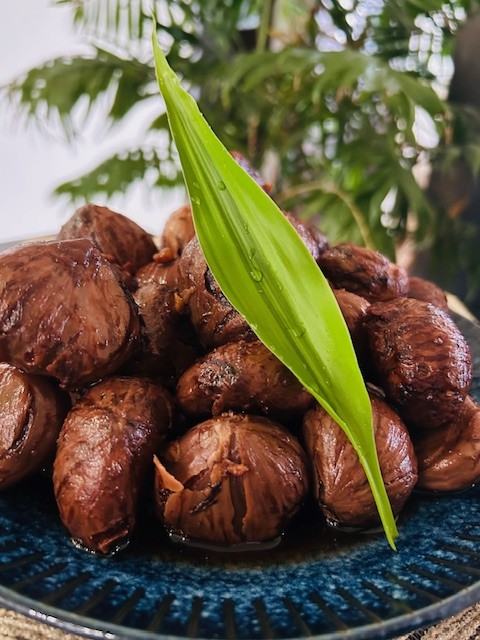 ようやく栗仕事に取り掛かり、栗の渋皮煮6キロ出来上がりました!!小雨の中の富士山