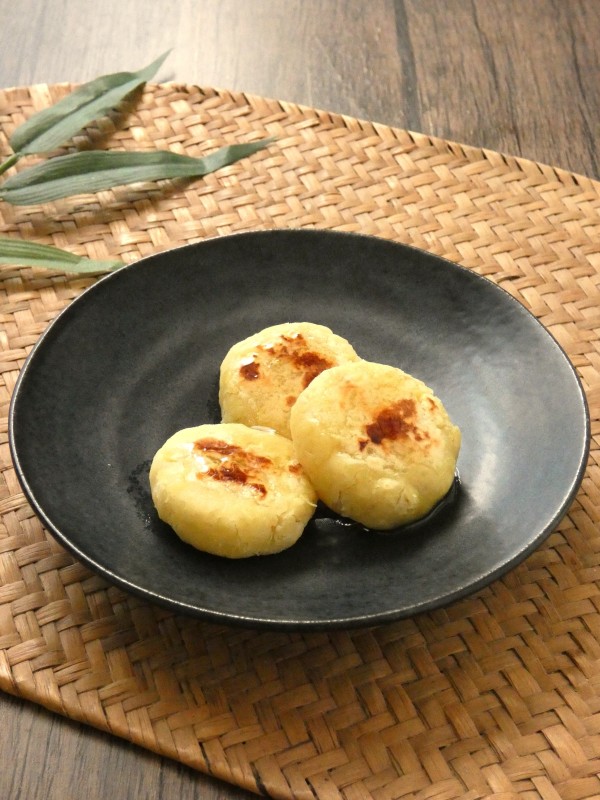 『優しい甘さでおやつにぴったり！「さつま芋もち」』