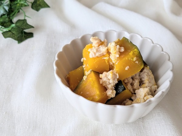 弾力のある肌に♪『かぼちゃとひき肉の塩麹煮』の作り方【美肌レシピ】 - 美肌Dish