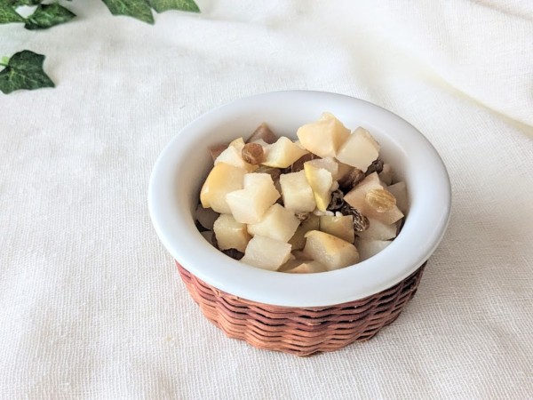 美腸活に♪『りんごとレーズンの塩麹蒸し煮』の作り方【美肌レシピ】 - 美肌Dish