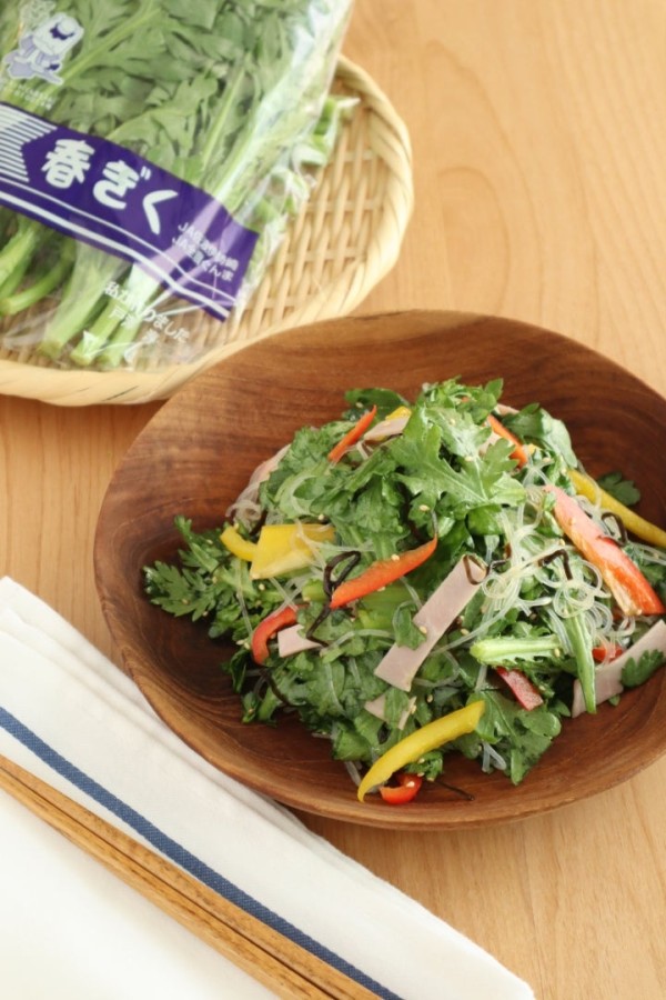 『【#ヘルシーレシピ】春菊の香り広がる♪彩り春雨サラダ』