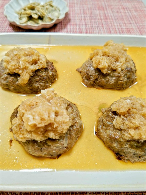 『【おろしハンバーグ】グリルで１５分焼くだけ！』