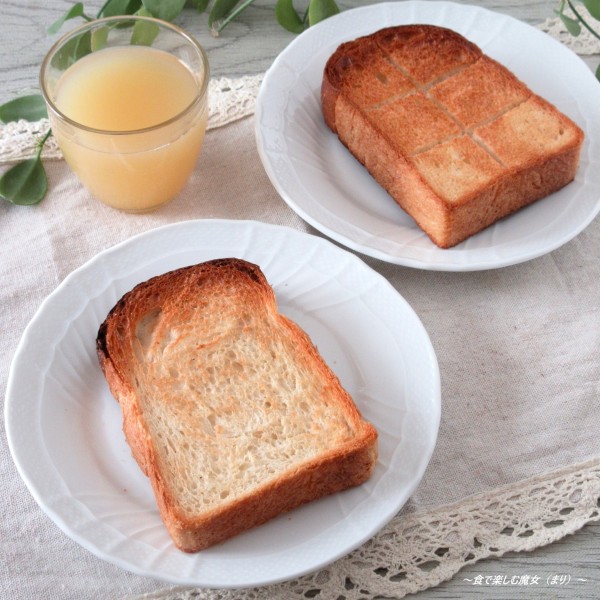 頂きました♡初アラジン グラファイトオーブンレンジ♪ボタン2つ？半信半疑で焼いた『極上トースト』