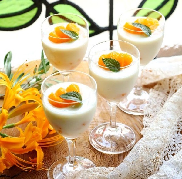 【フーディストノート掲載】1年中食べたい! やさしい味のおやつ♪ 「ミルクみかんゼリー」(レシピ)