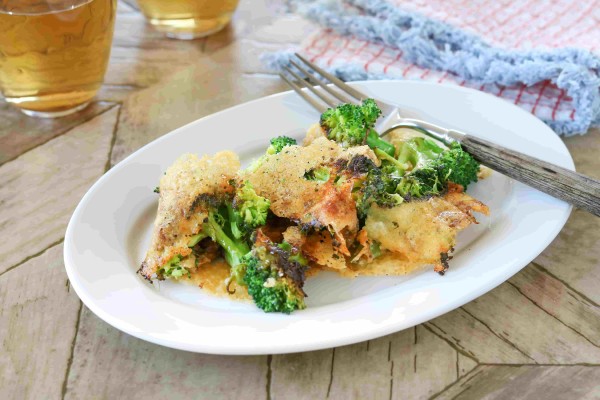 『ブロッコリーのおかかチーズ焼き』のレシピ｜料理家神田えり子のおばんざい食堂