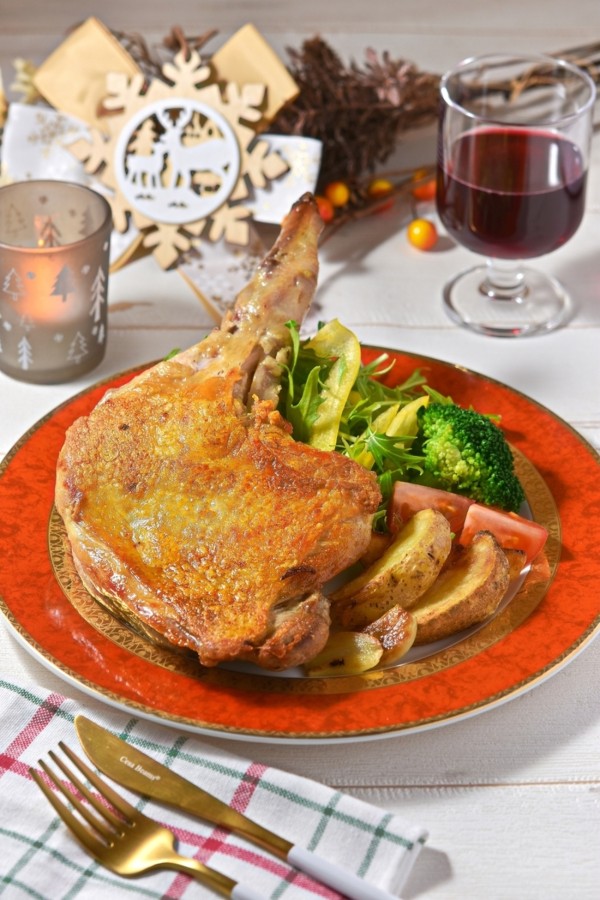 食欲をそそる至福のクリスマスディナー #フライパンローストチキン - すずめの食卓３６５日