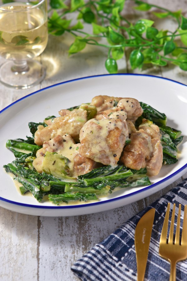 【鶏もも肉とアレッタの濃厚クリーム煮】ワンパンで簡単｜ぐんまクッキングアンバサダーvol.38 - すずめの食卓３６５日