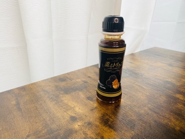 『【PR】せいろで蒸すだけ。 キャベツと豚バラの重ね蒸しに ノンオイル薫るトリュフ こく旨醤油』