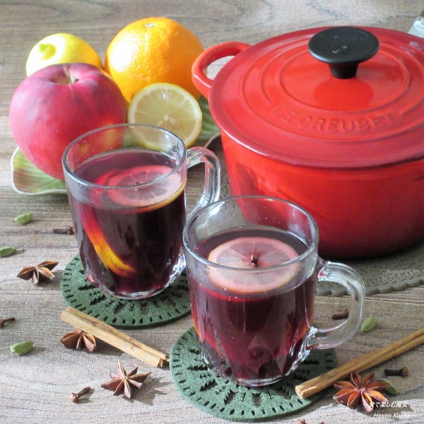 大人用と子供用。スペシャル・ホットワイン『グリューヴァイン』お話レシピ。ドイツ・アレンジ。