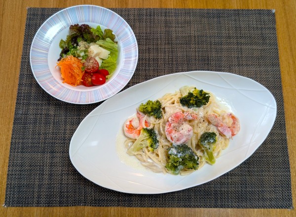 海老とブロッコリーのクリームパスタ♪☆♪☆♪