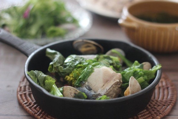 『さば缶と菜の花のアクアパッツア【レシピ】』