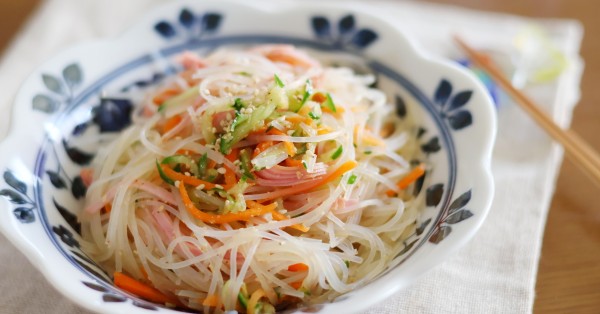 【デパ地下級の味】春雨サラダは黄金比率1:1:1で失敗なし！マヨなしヘルシー絶品中華風レシピ”