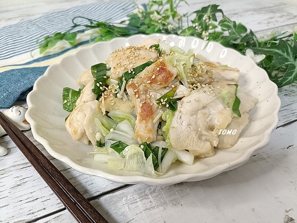 フライパンで楽々♪白菜と鶏胸肉のネギ生姜炒め