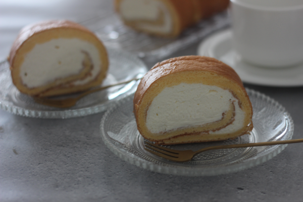 『【モニター】リッチモクリームロールケーキ』