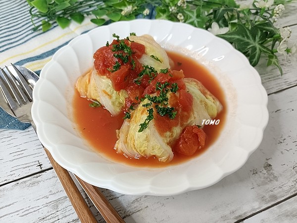 旬の白菜で♪鶏ひき肉の白菜ロール