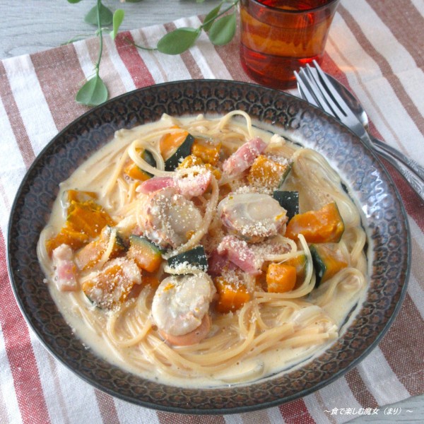 お鍋1つ、生クリームなし『とろけるカボチャとホタテとベーコンのチャウダースパゲティ』